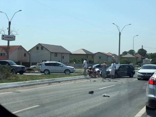 `De câți morți e nevoie pentru un sens giratoriu?`. Un nou accident la intrare în Lumina!