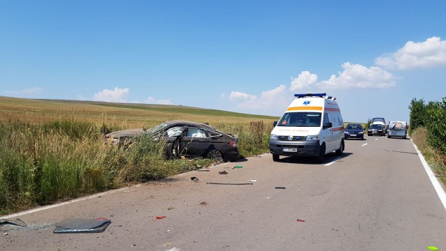 S-a răsturnat cu mașina în drum spre Murighiol