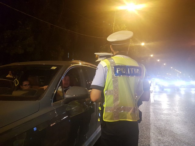 RAZII pe drumurile din Tulcea: șoferi sub influența alcoolului, depistați la volan