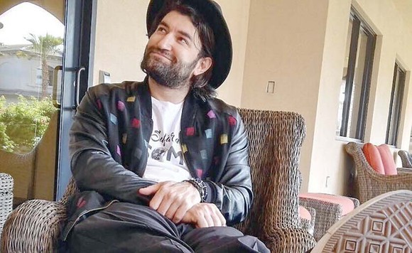 Smiley și-a dezvăluit numărul de telefon în videoclipul piesei „Ce mai faci, străine“