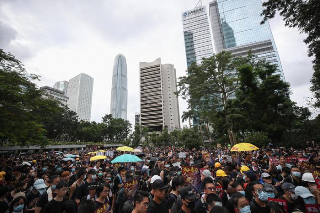Hong Kong: Mii de persoane au participat la un marş antiguvernamental
