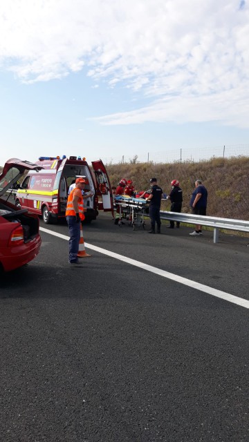 Accident rutier pe Autostrada A2! Cei doi răniţi au refuzat să meargă la spital
