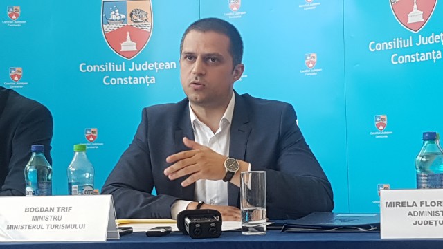 Trif: Vom propune ca pentru lunile octombrie, noiembrie, martie şi aprilie voucherele de vacanţă să aibă o valoare de 2.080 lei
