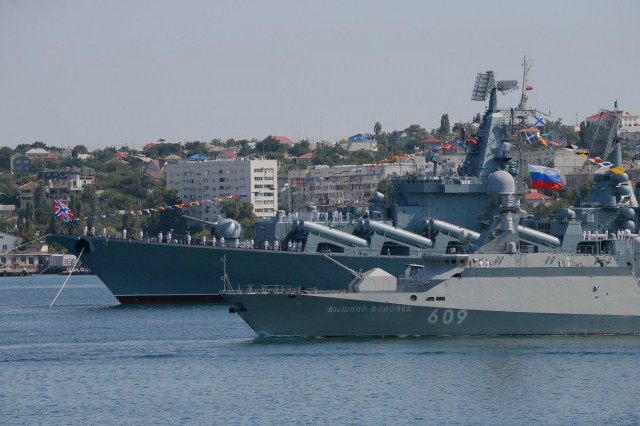 Rusia a blocat accesul în mai mult de un sfert din Marea Neagră