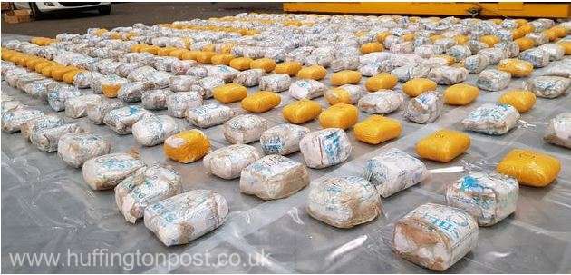 Aproape 400 kg de heroină, depistate într-un container în Marea Britanie