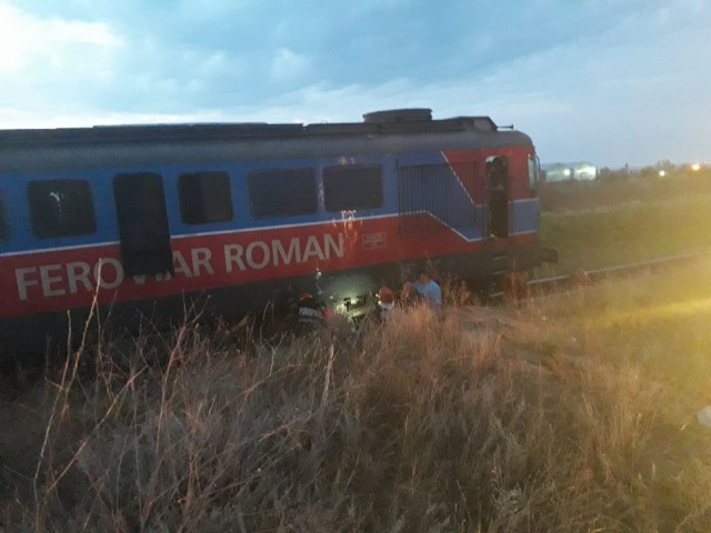 O locomotivă a luat foc, în județul Constanța