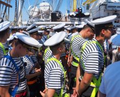 Forțele Navale Române marchează Ziua Armatei în șase garnizoane din țară Forțele Navale Române marchează Ziua Armatei în șase garnizoane din țară