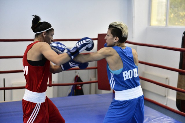 Box: Cinci clasări pe podium pentru românce, la turneul Balkan din Bulgaria