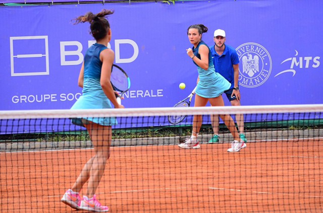 Ruse, Ţig şi Begu, în optimi la Karlsruhe (WTA). Primele două vor fi adversare în următoarea rundă