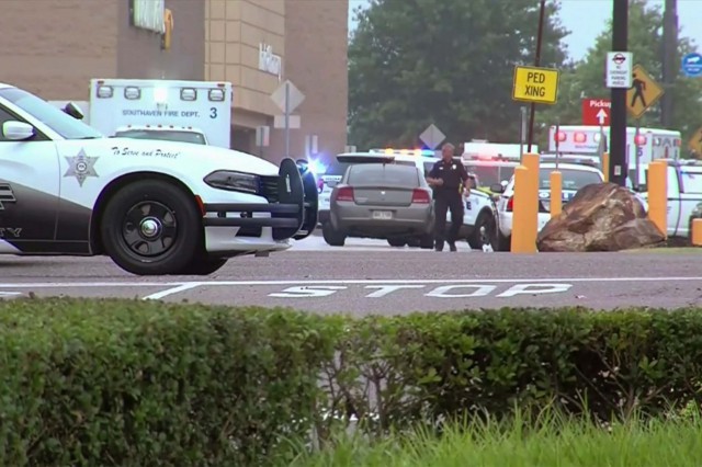 SUA: Atac într-un supermarket din Mississippi soldat cu doi morţi