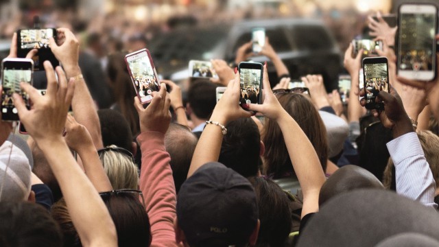 Samsung a dominat în iulie piaţa românească de smartphone-uri