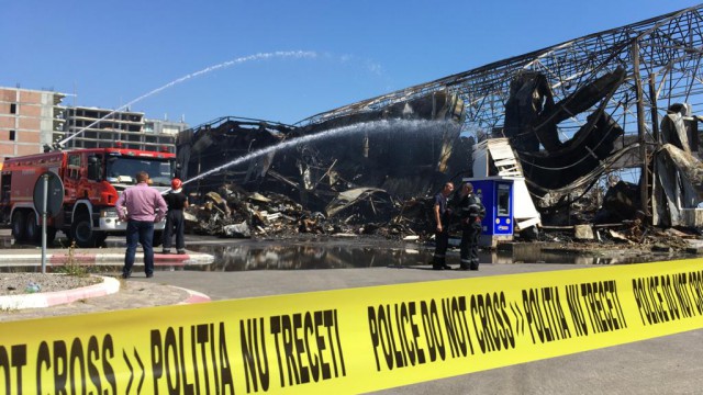 A fost stabilită cauza incendiului care a mistuit clubul din Mamaia!