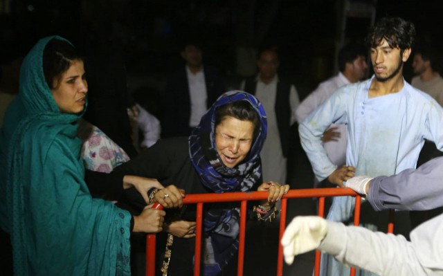 Afganistan: Un atentator sinucigaş a omorât 63 de persoane la o nuntă în Kabul