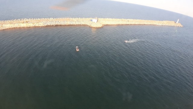 ALERTĂ! Autoritățile, sesizate cu privire la o persoană ce s-ar afla în largul Mării Negre. VIDEO