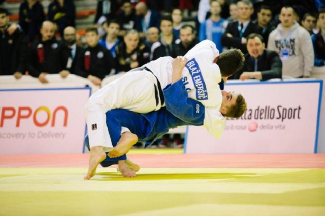 Judo: România a câştigat trei medalii de aur, în prima zi a Cupei Europene Under-21 de la Cluj-Napoca