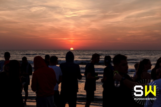 Un sfârșit de săptămână plin la festivalul SUNWAVES
