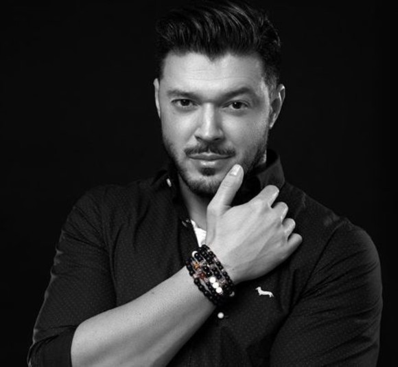 Victor Slav va prezenta noul show „Îmi place dansul”. Vezi ce parteneră i-au găsit producătorii
