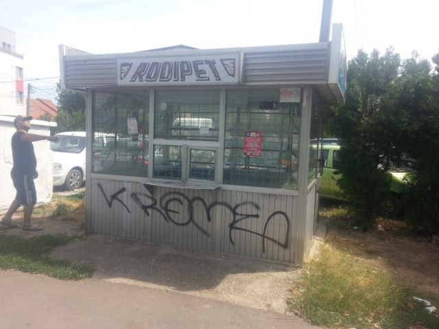 Primăria Constanța DEMOLEAZĂ chioșcurile RODIPET!