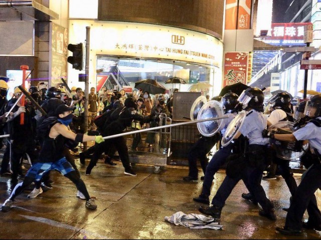 Liderii G7 au făcut apel la „evitarea violenţelor“ în Hong Kong