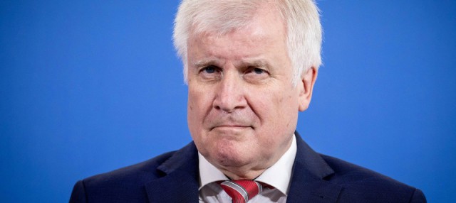 Urmaşii victimelor nazismului pot primi rapid cetăţenie germană