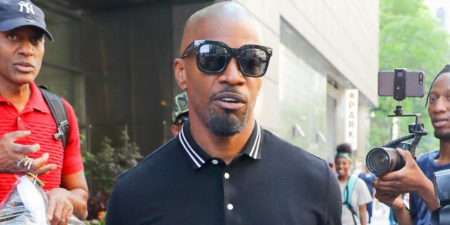 Jamie Foxx face declaraţii după ce presa a relatat că s-ar fi despărţit de Katie Holmes