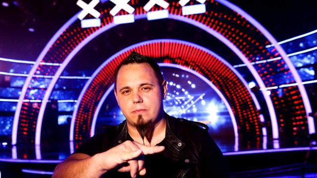 Ovidiu Anton, rockerul ghinionist de la Eurovision, a ajuns pe scena Operetei