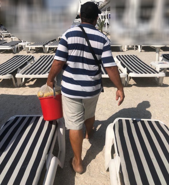 Vânzătorii ambulanți din Stațiunea Mamaia și Satul de Vacanță, luați în vizor de către Poliția Locală