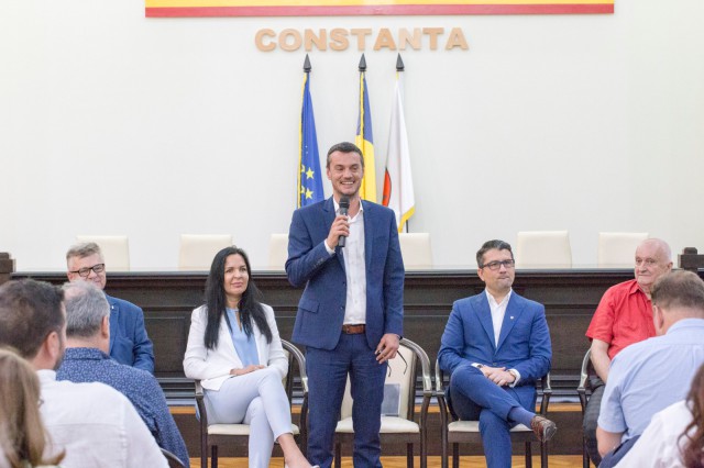 Diplomați români, prezenți la Constanța