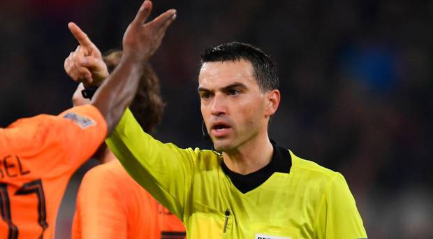 Ovidiu Haţegan arbitrează în Liga Campionilor, iar Radu Petrescu în Europa League