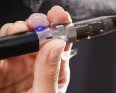 România interzice fumatul pentru tinerii sub 18 ani. Nu vor mai fi permise nici dispozitivele electronice cu tutun 