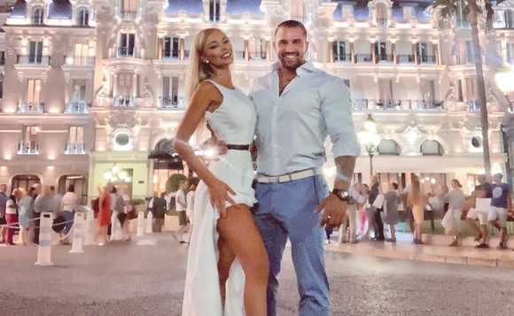 Bianca Drăgușanu, răsfățată de soț cu vacanțe scumpe după zvonul divorțului