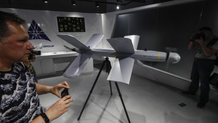 Trei bărbaţi, judecaţi în Danemarca pentru că au cumpărat drone pentru gruparea Stat Islamic