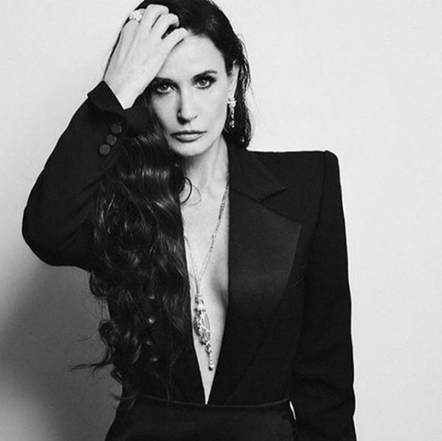 Demi Moore, goală complet la 56 de ani! Iată cum s-a lăsat fotografiată