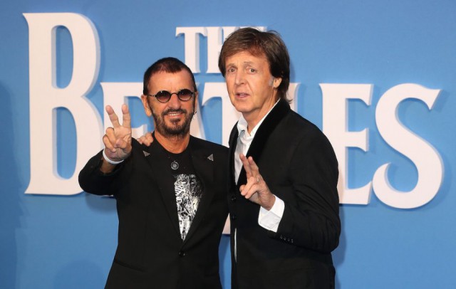 Paul McCartney şi Ringo Starr s-au reunit pentru a reînregistra un cântec al lui John Lennon