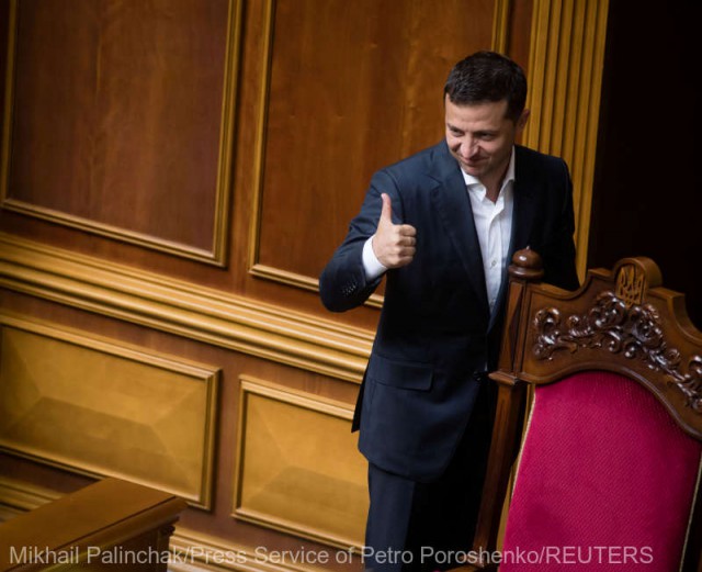 Legislativul ucrainean a votat în favoarea ridicării imunităţii parlamentare, o victorie a preşedintelui Zelenski