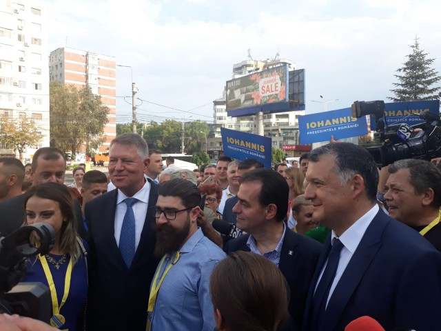 Baie de mulțime! Președintele Klaus Iohannis, prezent la Constanța