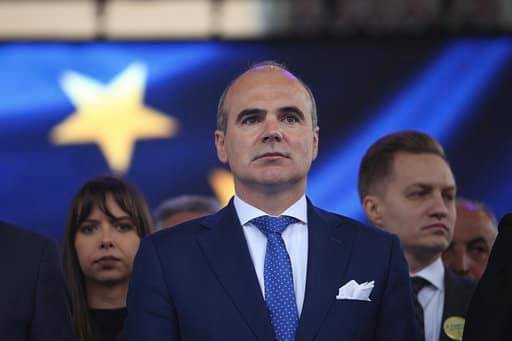Rareș Bogdan amenință cu demisia din PNL: intru în conflict direct cu conducerea partidului