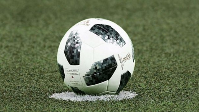Reluarea meciurilor de fotbal la 3 mai este nerealistă, atrage atenţia ministrul Sporturilor din Italia