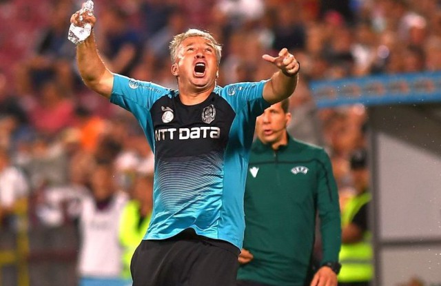 Dan Petrescu, suspendat patru jocuri şi amendat cu 6.500 de lei de Comisia de Disciplină a FRF