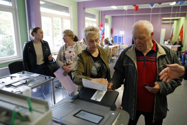 Rusia: Partidul de guvernământ ar fi pierdut o treime din mandate la alegerile locale de la Moscova după proteste