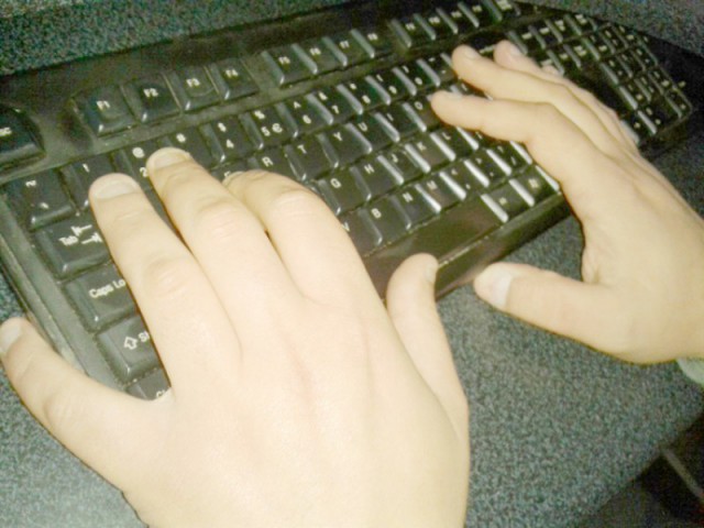 Românii şi bulgarii, pe ultimul loc în UE la achiziţiile online, în 2018