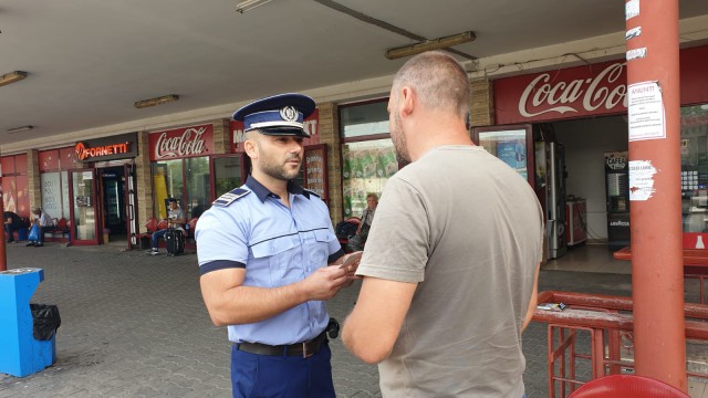Desfășurare de forțe în zona gării din Constanța: mașini verificate și persoane legitimate!