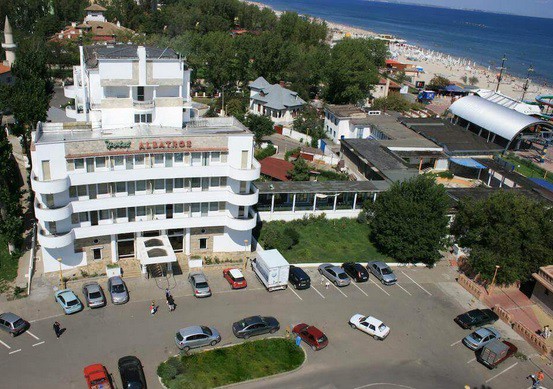 Drept de superficie pentru un teren din Mamaia pe care este edificat un grup sanitar