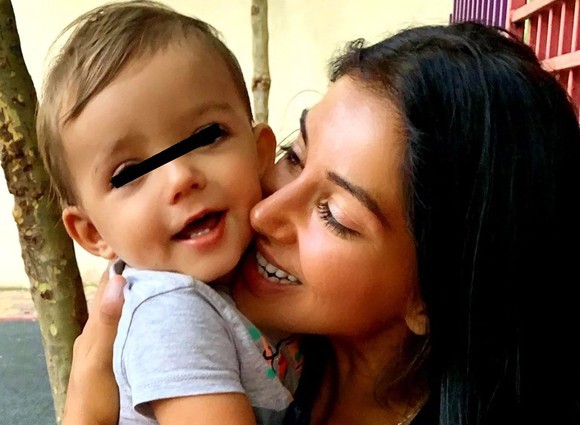 Cine o ajută pe Elena Ionescu ex-Mandinga cu băiețelul după divorțul de soț: „Nu înțelege situația“