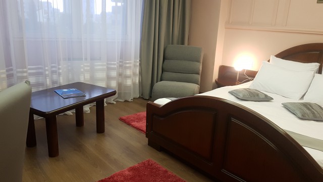INS: Peste 10,4 milioane de sosiri înregistrate în unităţile de cazare din România, în primele 9 luni