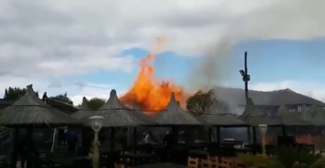 Incendiu la Olimp, la Popasul Pescarilor! VIDEO