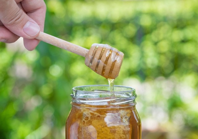 Mierea - aliment și remediu natural? Iată ce spun specialișii
