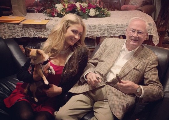 Bunicul lui Paris Hilton nu a lăsat familiei mai nimic din uriaşa sa avere de 3 miliarde de dolari. Cui a lăsat moştenirea