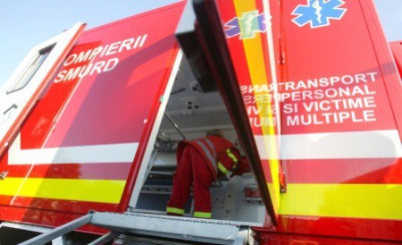 I s-a făcut rău la volan și a intrat cu Smartul în TIR: declarația șocantă a unui MARTOR