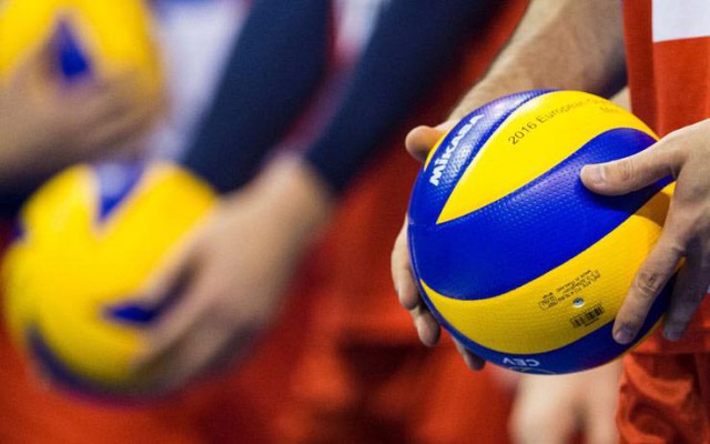 Volei masculin: Dinamo a câştigat derby-ul cu Steaua, în Divizia A1
